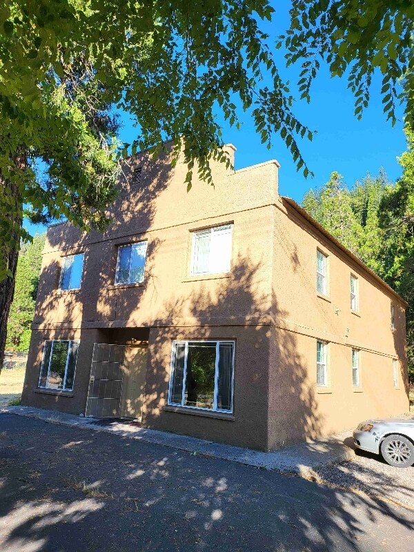 30776 Crag View Dr unit A, Dunsmuir, CA 96025 - photo 1