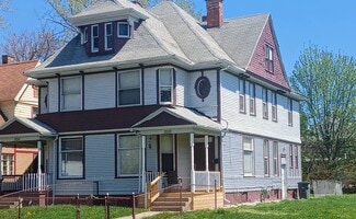 2252 Whitney Ave, Toledo, OH 43606