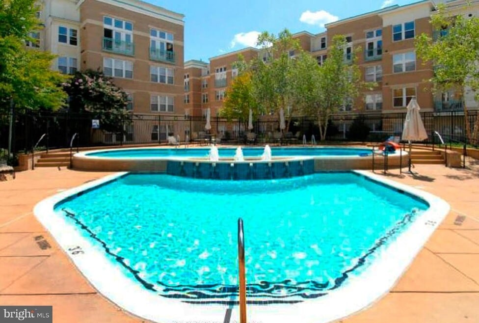 The Market Street Condos unit 55, Reston, VA 20190 - photo 1