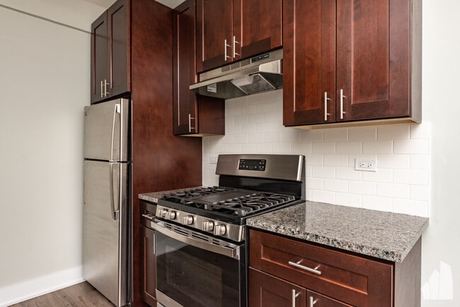 485 Roger Williams Ave unit 725-01, Highland Park, IL 60035 - photo 6