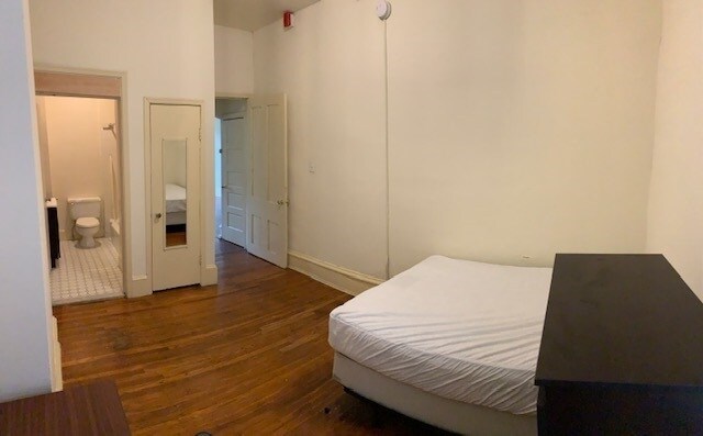 4051 Spruce St unit 3F, Philadelphia, PA 19104 - photo 6