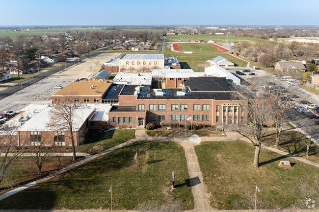 Red Bud High School in Red Bud, IL aligns with Illinois state standards.