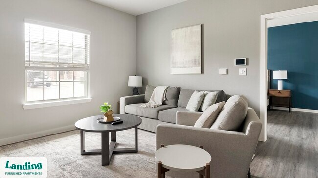 8200 Clarksprings Dr unit 5203.1408054, Dallas, TX 75236 - photo 2