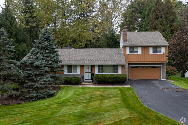 Many homes near the Mill Creek Park in Schenley are situated on beautiful large lots.