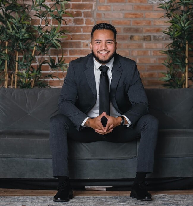 Agent Photo