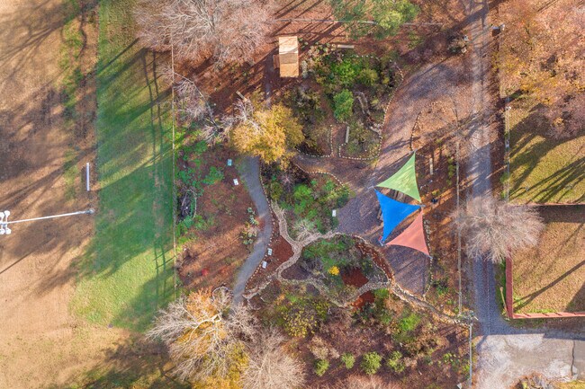 Rain garden and learning center highlight Bellemeade Park.