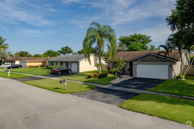 These lovely Ranch style homes are abundant in the Whisper Walk neighborhood of Boca Raton, FL.