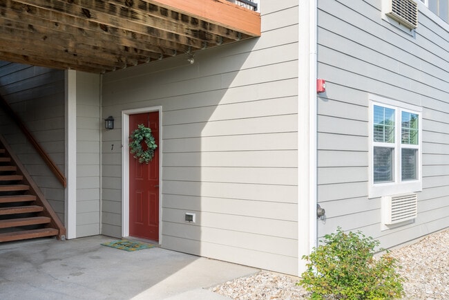 Remington Square, Lawrence, KS 66047 - photo 2