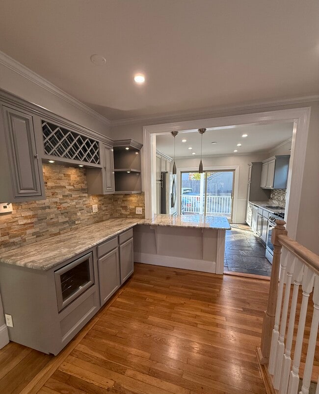 34 Zella St Unit 1, Providence, RI 02908