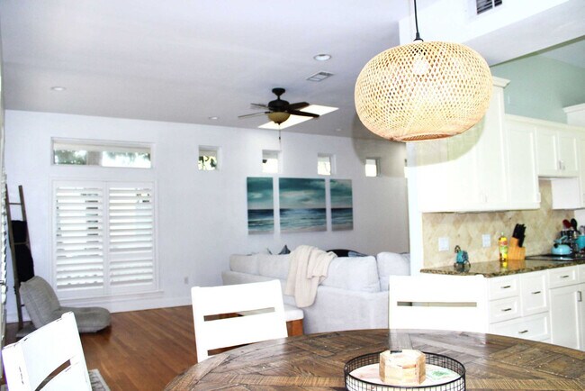 82 Mark St unit ID1285919P, Destin, FL 32541 - photo 6