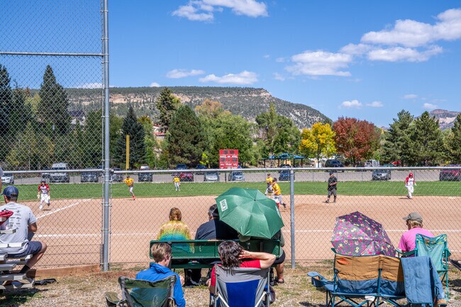 You can find sports events at Folsom Park.