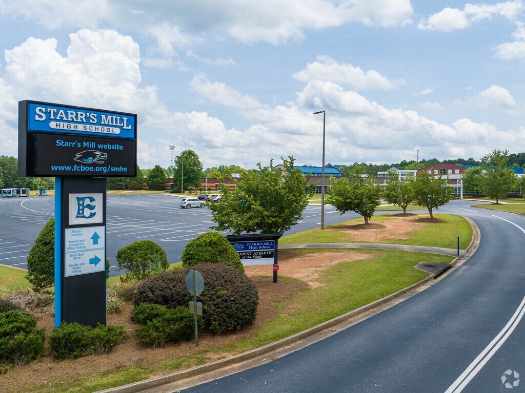 Starr's Mill High School is located at 193 Panther Path, Fayetteville, GA 30215.