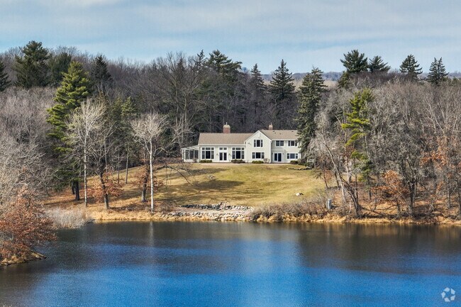 Home buyers can seek out lake side houses along Gem Lake.