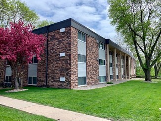 1902 Warren St, Mankato, MN 56001