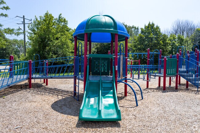 There are over 260 students at New Franklin School in Portsmouth.