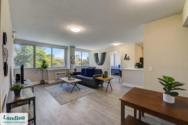 305 Dr M L K Jr St S unit 222, Saint Petersburg, FL 33705 - photo 2