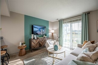 8101 Laguna Dr, Indianapolis, IN 46260