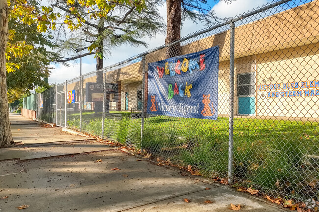 Students and staff love the campus of Victory Boulevard Elementary School.
