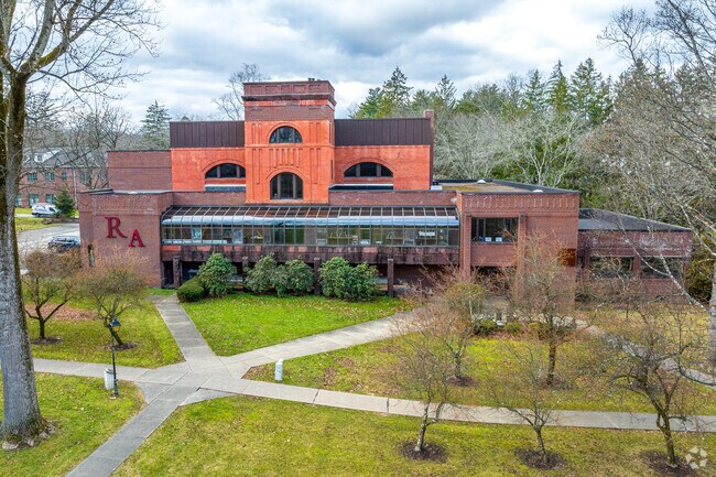 The Kiski School, a college-preparatory boarding school less than 20 miles from New Kensington.