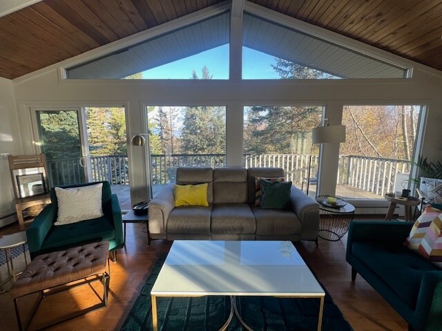 2125 Dahl Ln unit 2125 Dahl Lane 3, Anchorage, AK 99503 - photo 2