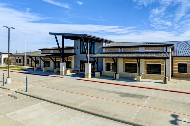 Lindsay Elementary is renowned for its STEM-focused curriculum.