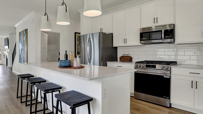 696 Growe Ct, Avon, IN 46123 - photo 3