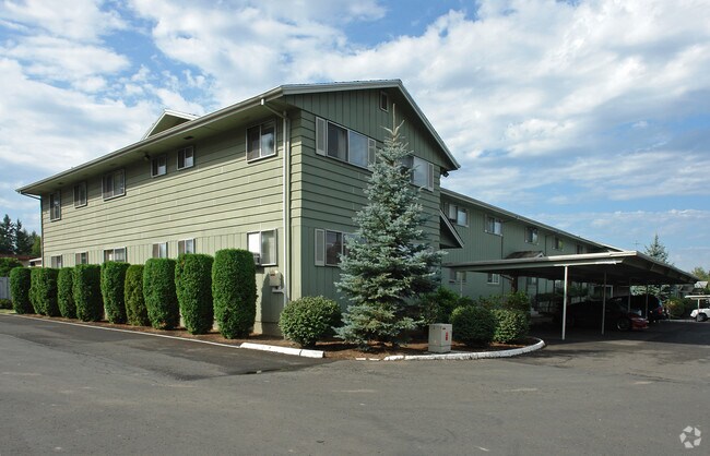 West Royal Apartments, Beaverton, OR 97008 - photo 7