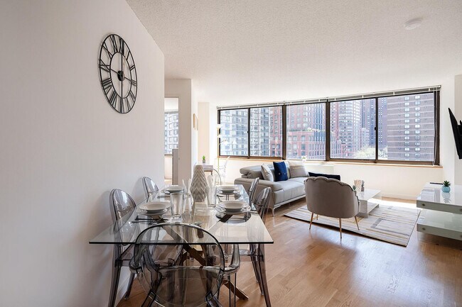 420 E 92nd St unit FL8-ID1251683P, New York, NY 10128 - photo 5