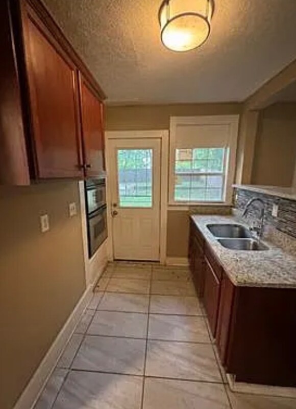 2219 Locust St, Montgomery, AL 36107 - photo 3