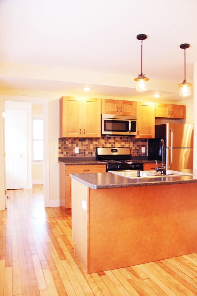 40 Blodgett St unit 2, Burlington, VT 05401 - photo 7