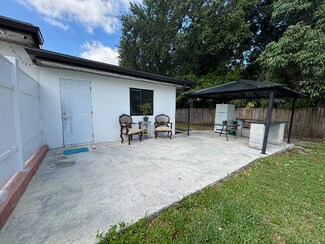 17201 NW 53rd Ave, Miami Gardens, FL 33055