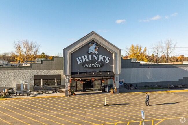 Brink's Market in Chisago City sits off Lake Boulevard for a quick grocery trip.