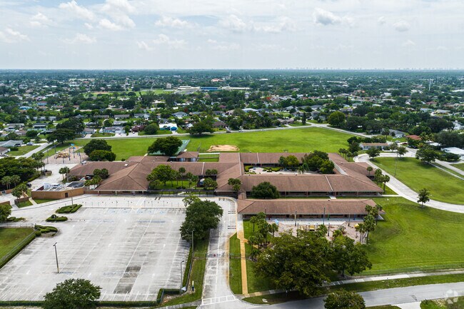 Golden Terrace Elementary School in Naples is located within a residential community.