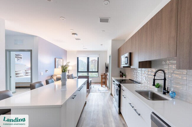 39 Railroad Ave unit 215.1412388, Haverhill, MA 01835 - photo 7