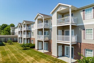 7544 Harrison St, La Vista, NE 68128