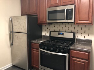 146 Manhattan Ave Unit 1, Jersey City, NJ 07307