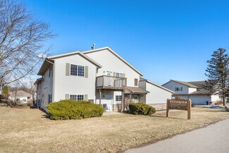 6085 Viroqua Dr, Fitchburg, WI 53719