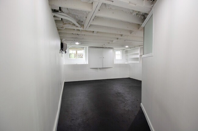 1713 E Main St unit Basement Apartment, Chattanooga, TN 37404 - photo 7