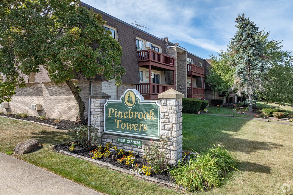 Pinebrook Tower Apartments, Lorain, OH 44053 - photo 1