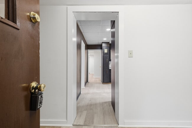 2521 N Main Ave unit 2, Scranton, PA 18508 - photo 4