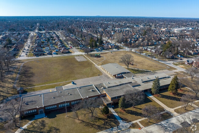 Howard Elementary is surrounded by great community.