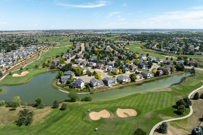 There are communities in East Side catered to those that love golf.