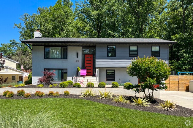 Beautiful landscaping abounds as you drive the streets of Tysons Corner.