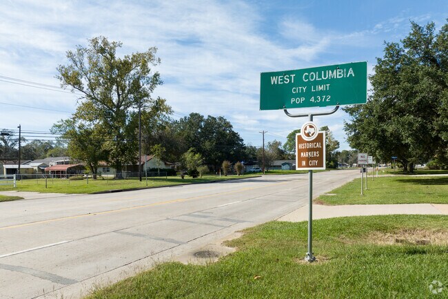 West Columbia, TX, with a population of 4,372, is a close-knit community in Brazoria County.