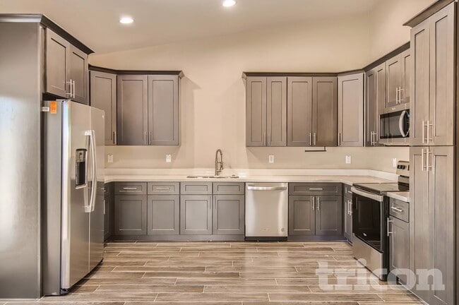 4411 S 19th St, Phoenix, AZ 85040 - photo 3