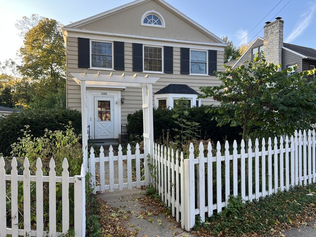 2388 W Lawn Ave unit 3, Madison, WI 53711 - photo 2