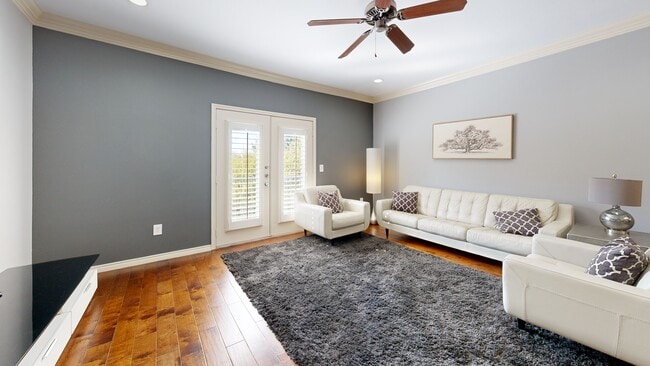 Piazza Siena unit 3306, Dallas, TX 75219 - photo 2