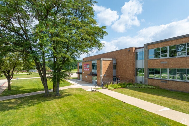 Auburn High School is a highly rated public school.