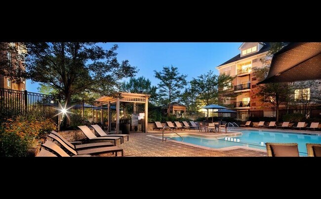 99 Needham St unit 2415, Newton, MA 02461 - photo 2