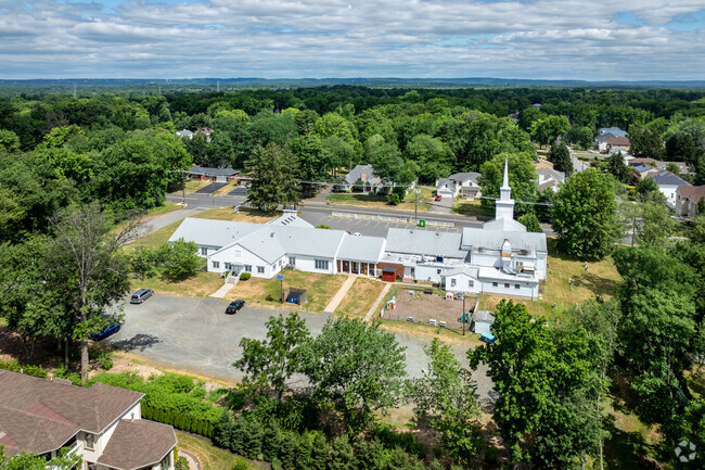 Children love attending the excellent Overlake Preparatory Academy, North Edison, NJ.
